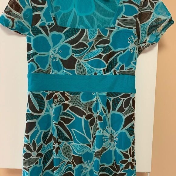 New York & Company medium blouse green brown print - Picture 2 of 5